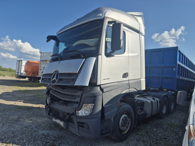 Mercedes-Benz Actros 6x4 Седельный тягач - 1