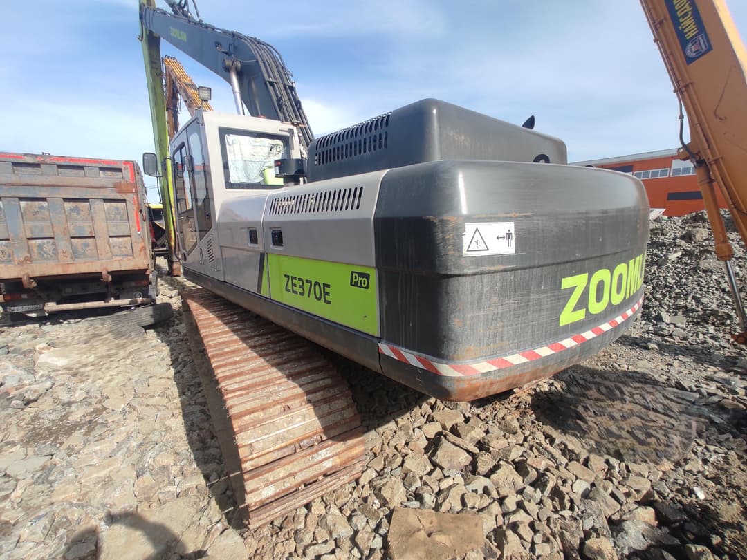 Zoomlion ZE370 Экскаватор - 4
