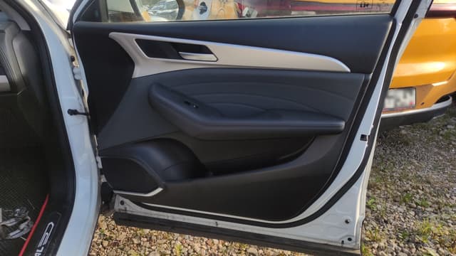 Haval F7 - 8