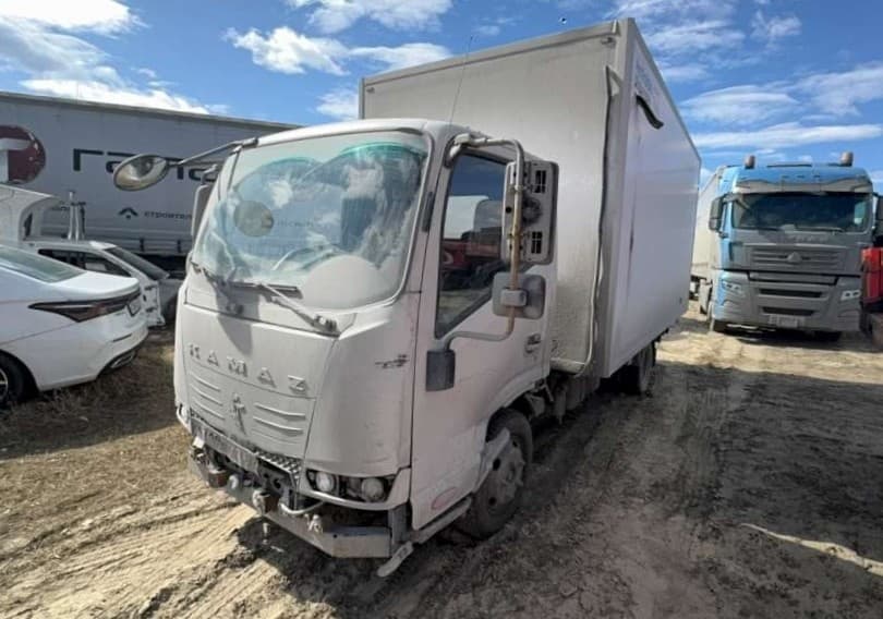 Сибевровэн 7772* на шасси КамАЗ 43085 4x2 Изотермический/рефрижератор - 1