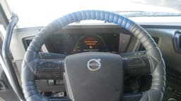 Volvo FM 6x4 Седельный тягач - 5