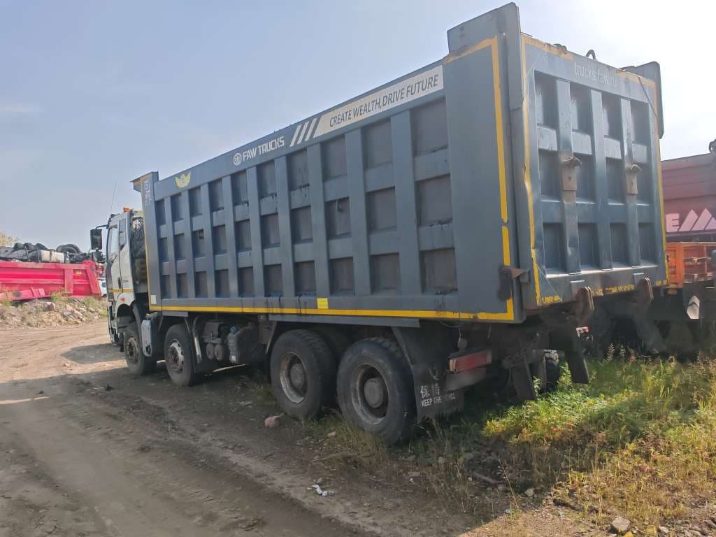 FAW CA 3310 8x4 Самосвал - 4