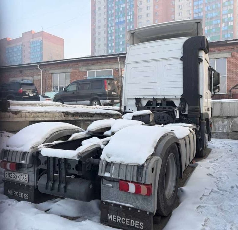 Mercedes-Benz Actros 4x2 Седельный тягач - 3