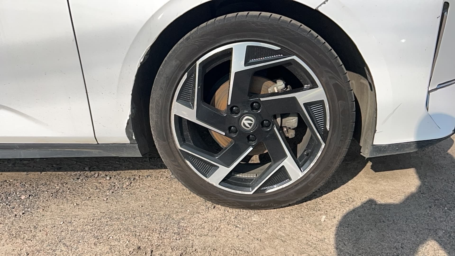 Changan Lamore - 10
