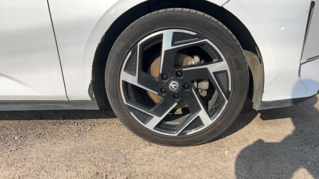 Changan Lamore - 10