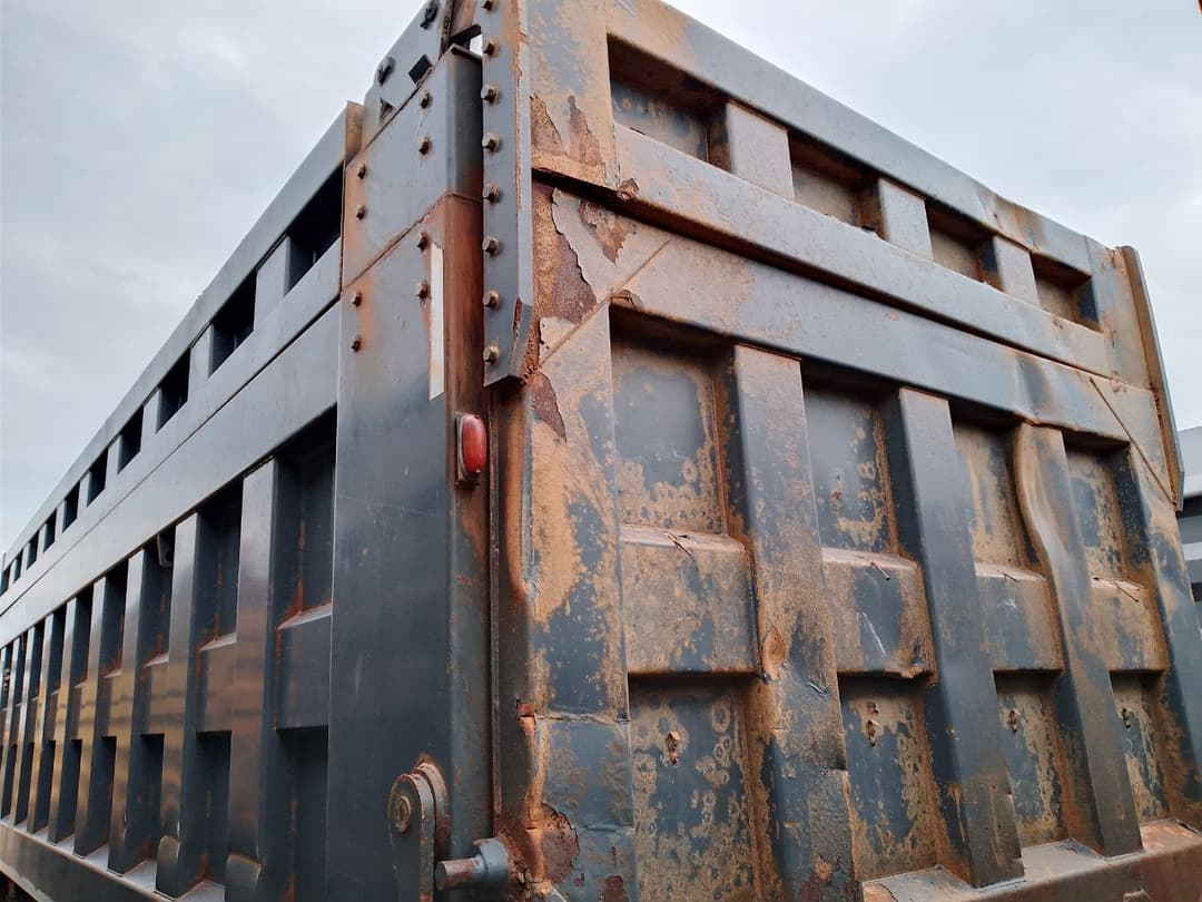 Shacman (Shaanxi) SX* 8x4 Самосвал - 4