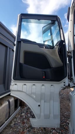 MAN TGX 4X2 Седельный тягач - 8
