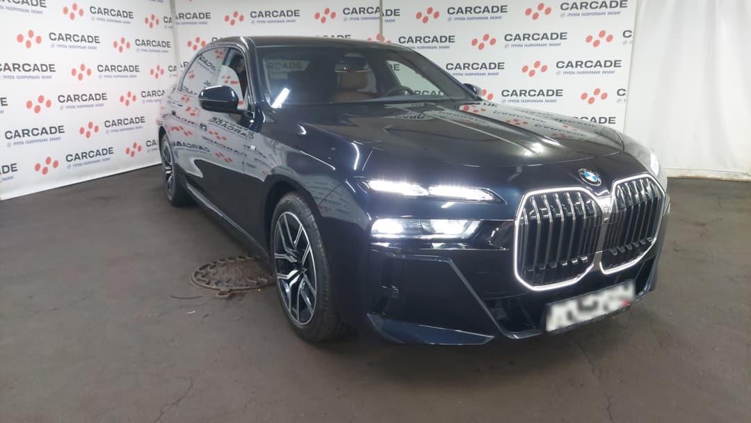 BMW 7 серия - 2