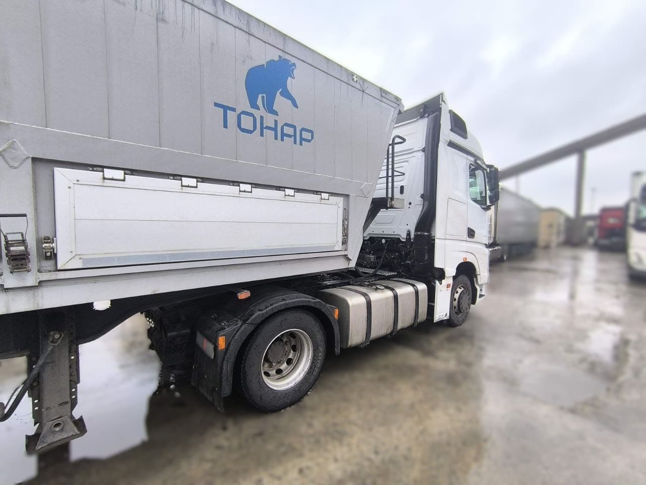 Камаз 54901 4x2 Седельный тягач - 3