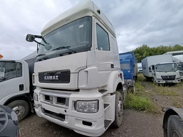 Камаз 5490 4x2 Седельный тягач - 1