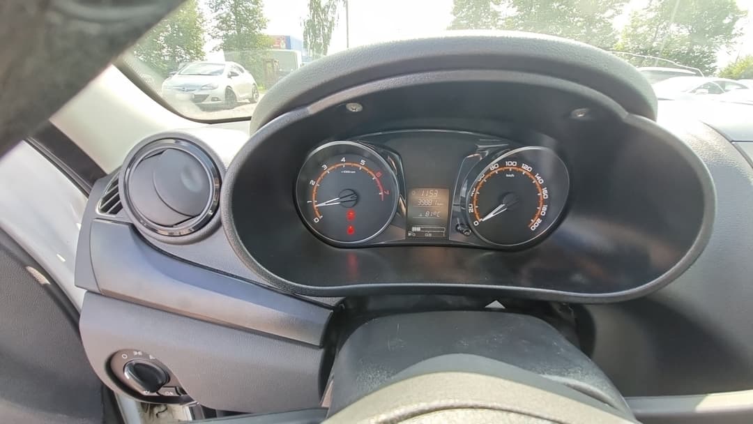 Lada Granta седан - 6
