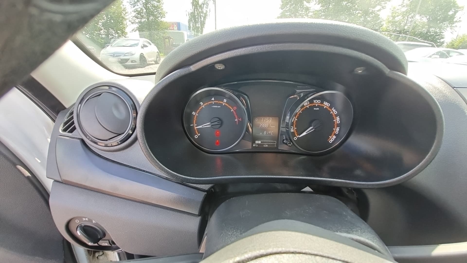 Lada Granta седан - 6