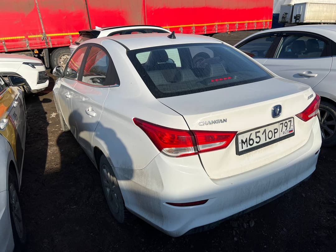 Changan Alsvin - 4