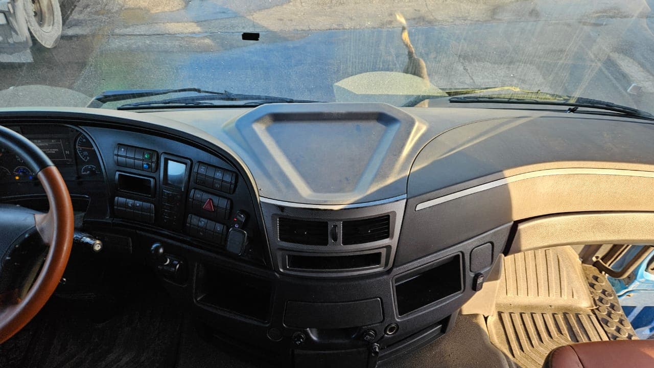 Foton AUMAN 4x2 Седельный тягач - 4