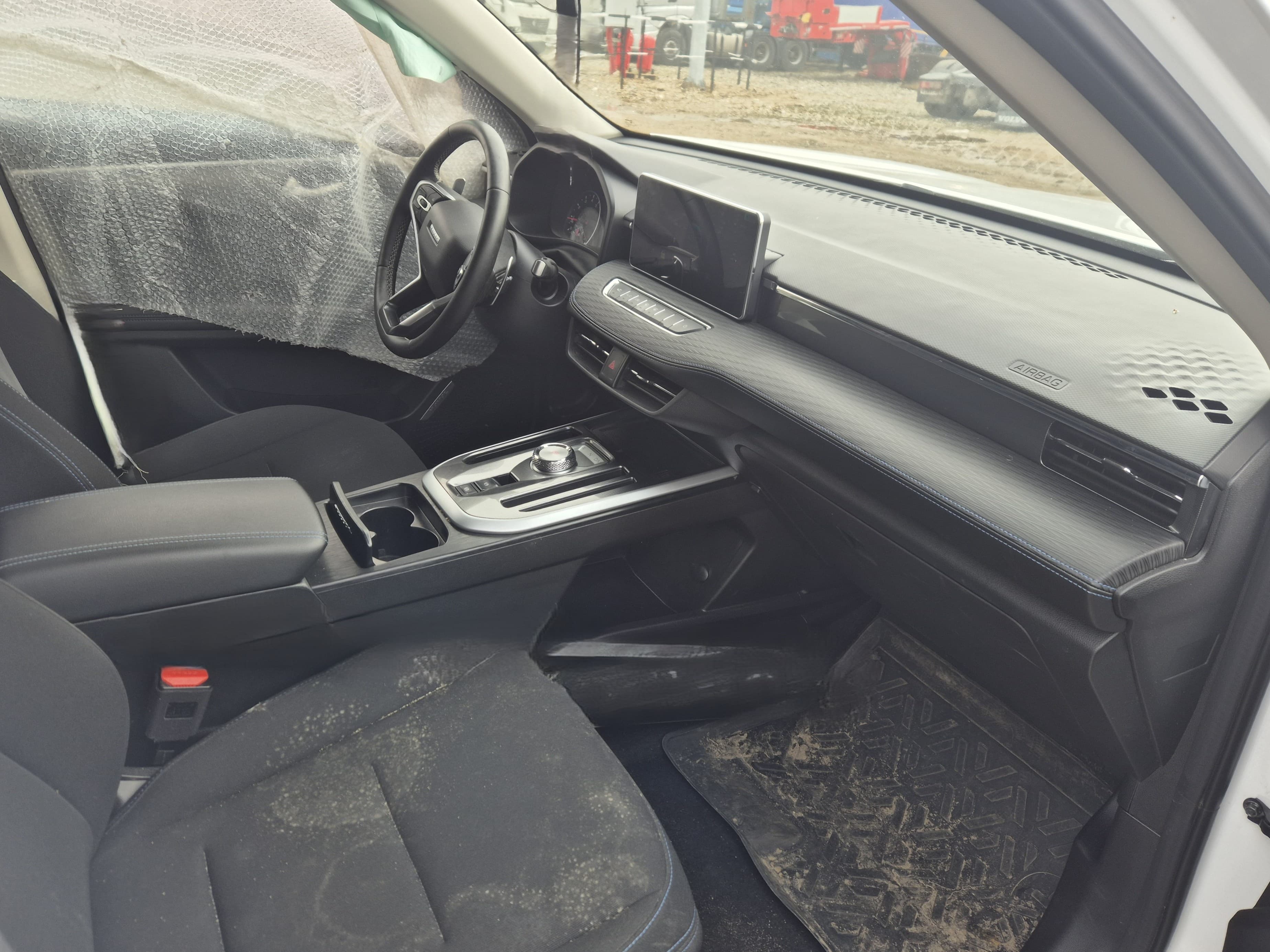 Haval Jolion - 5