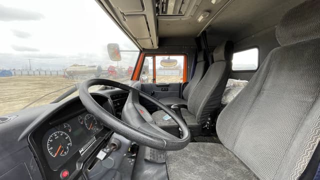 Камаз 43118 6x6 Седельный тягач с КМУ - 5