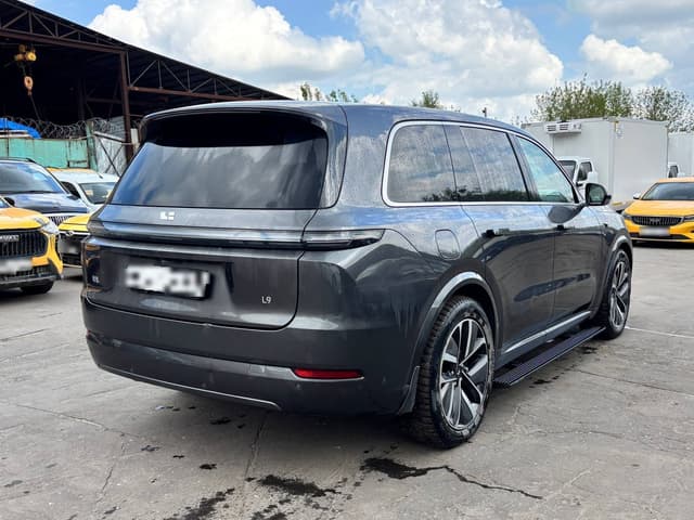 Li (Lixiang) L9 - 3