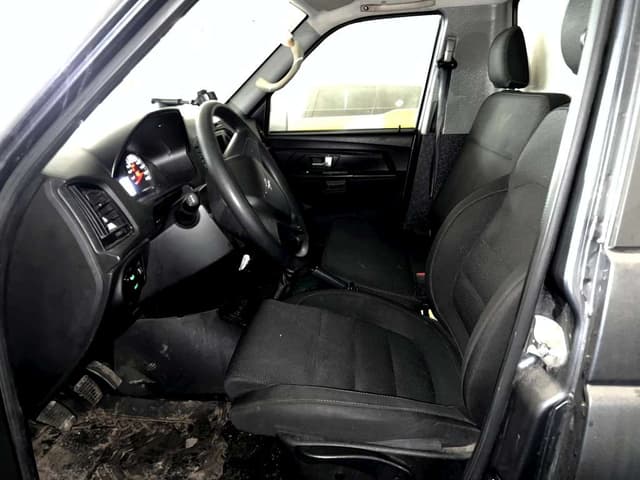 Авто-Фургон 3038* на шасси UAZ Profi Промтоварный - 6