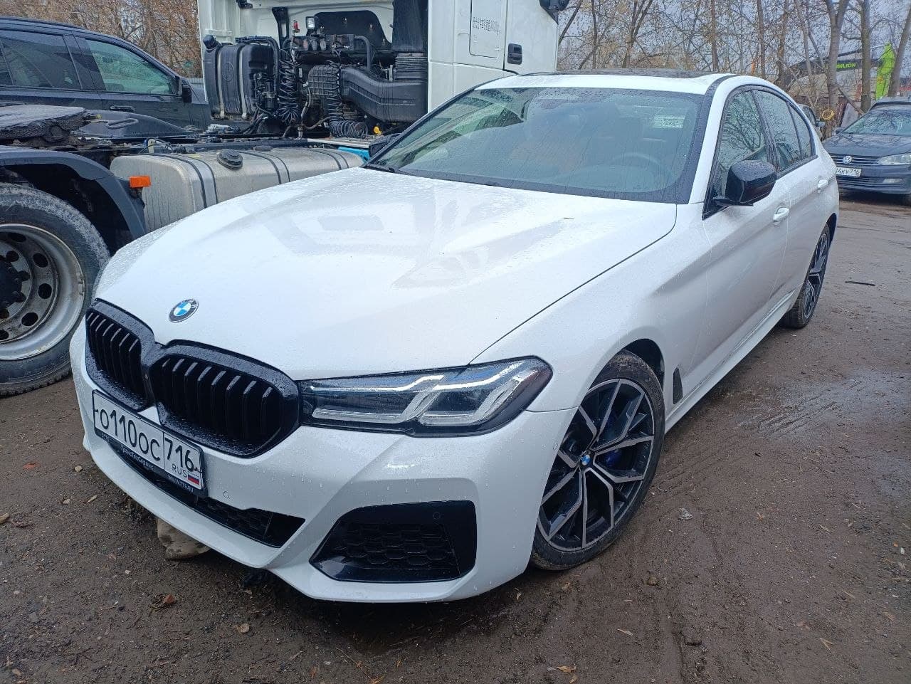 BMW 5 серия - 1