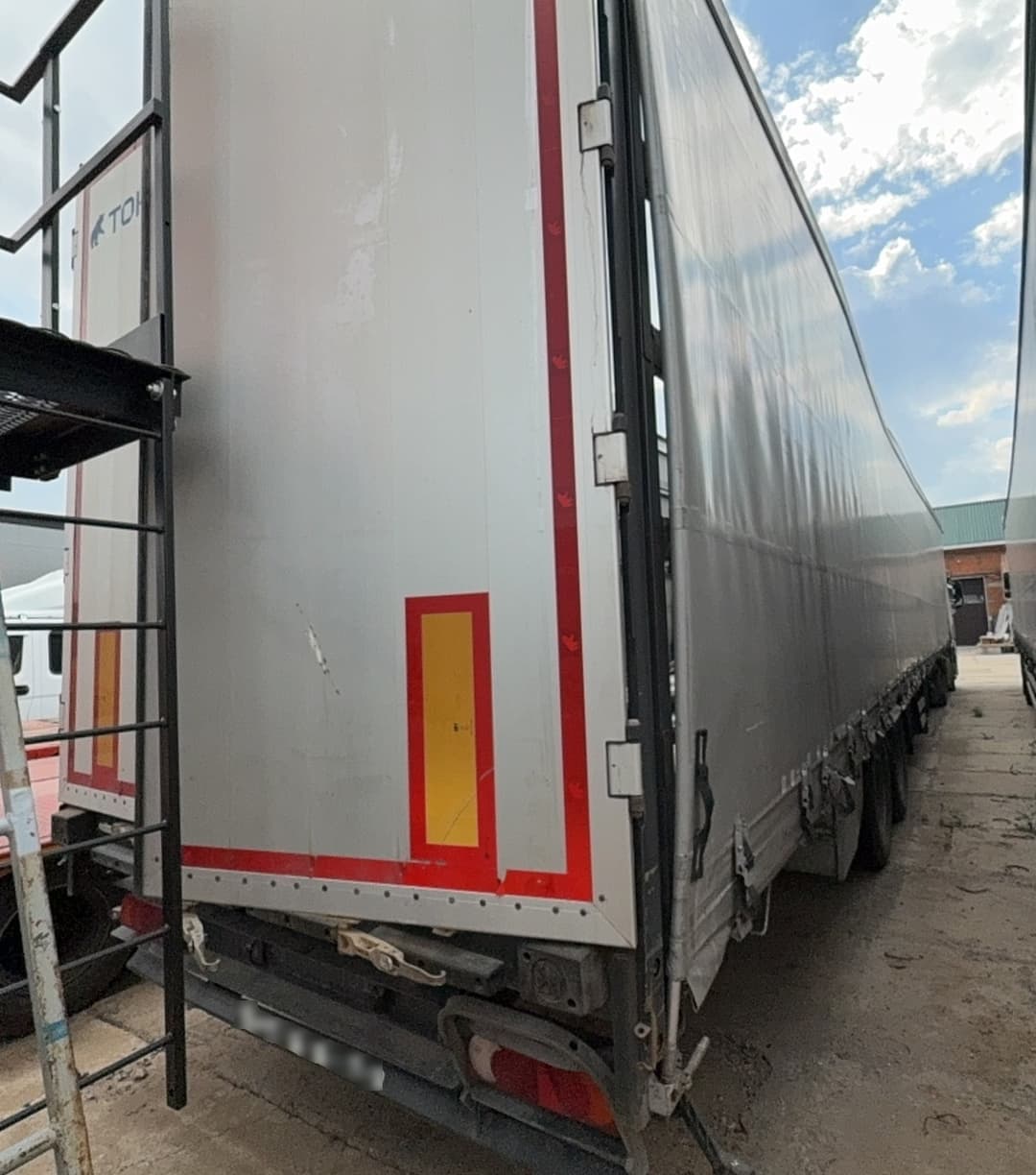 Тонар 97882 Полуприцеп шторный - 3