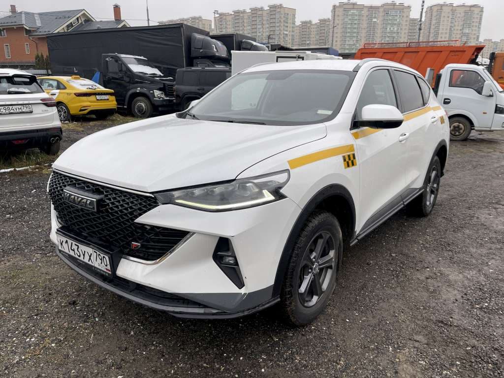 Haval F7 - 1