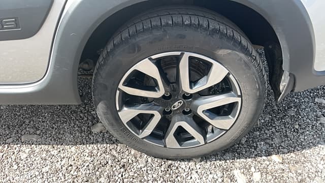Lada Granta Cross - 9