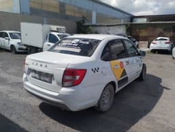 Lada Granta седан - 3