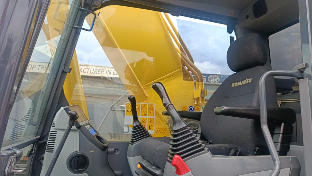 Komatsu PC300-8MO Экскаватор - 5