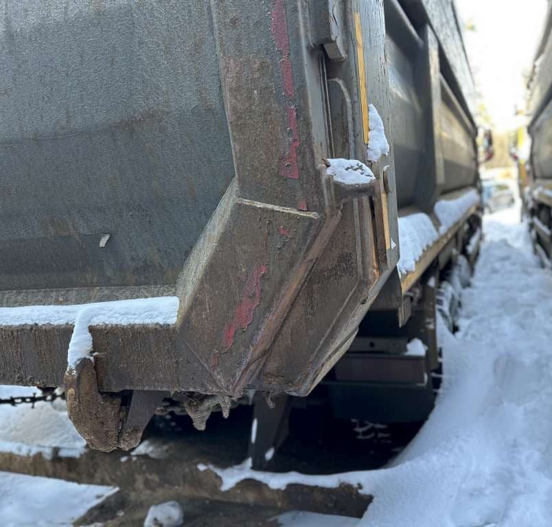 Howo ZZ* 8x4 Самосвал - 3
