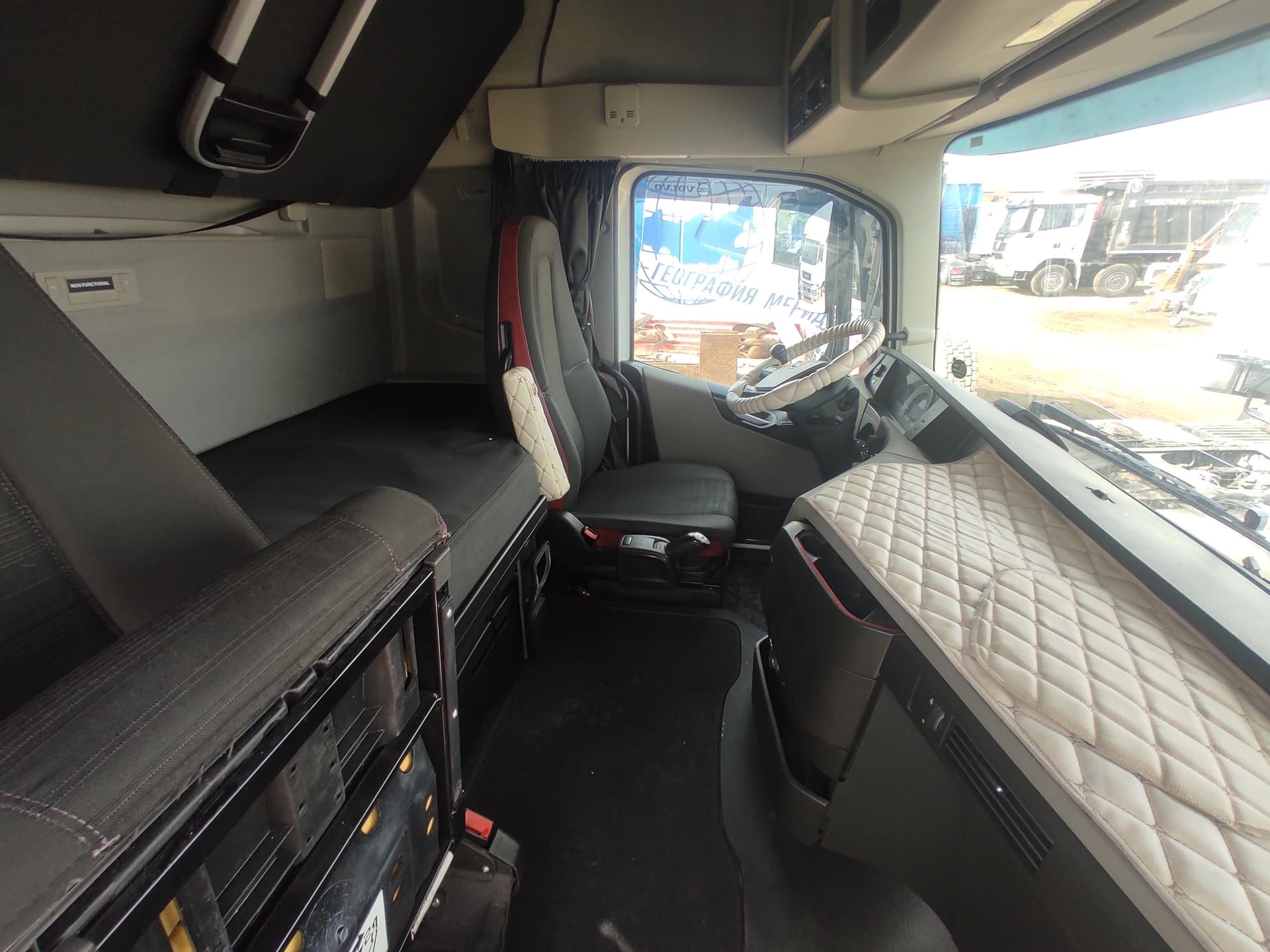 Volvo FH 4x2 Седельный тягач - 9