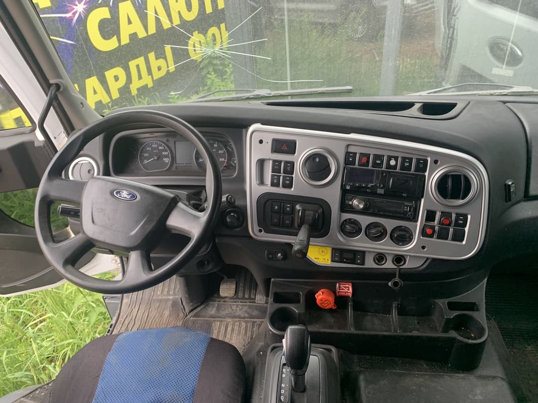 Ford Cargo 4x2 Седельный тягач - 4