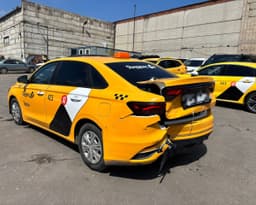 Geely Emgrand 7 - 4