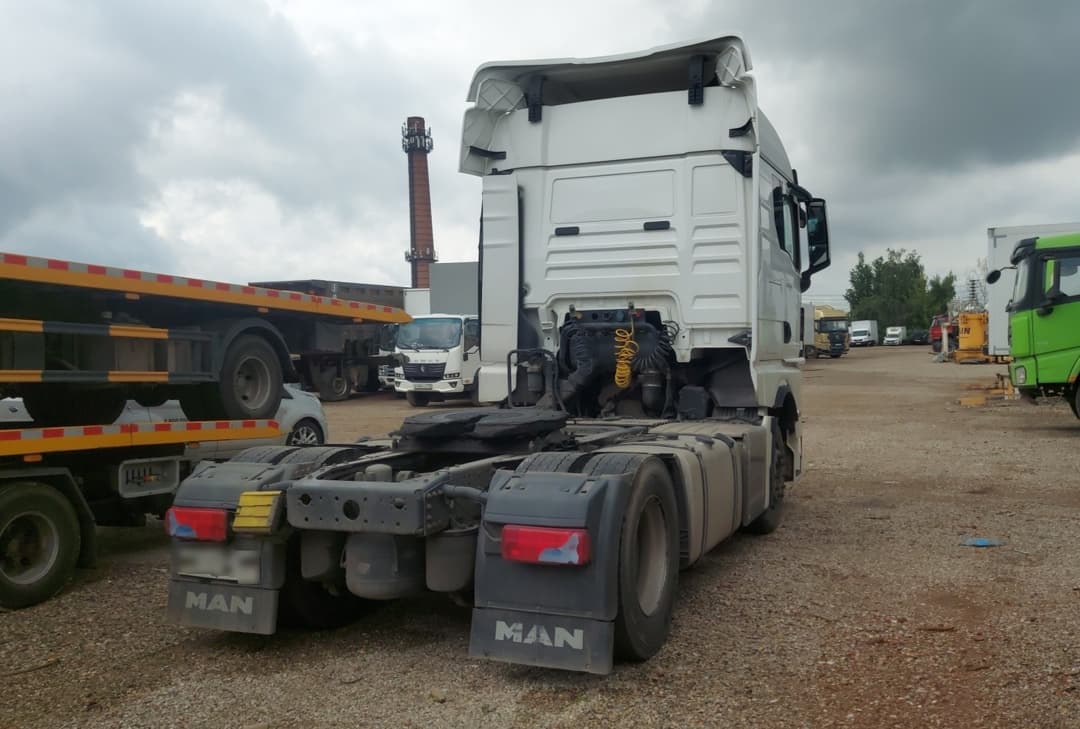 MAN TGX 4X2 Седельный тягач - 3