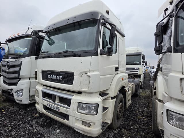 Камаз 5490 4x2 Седельный тягач - 1