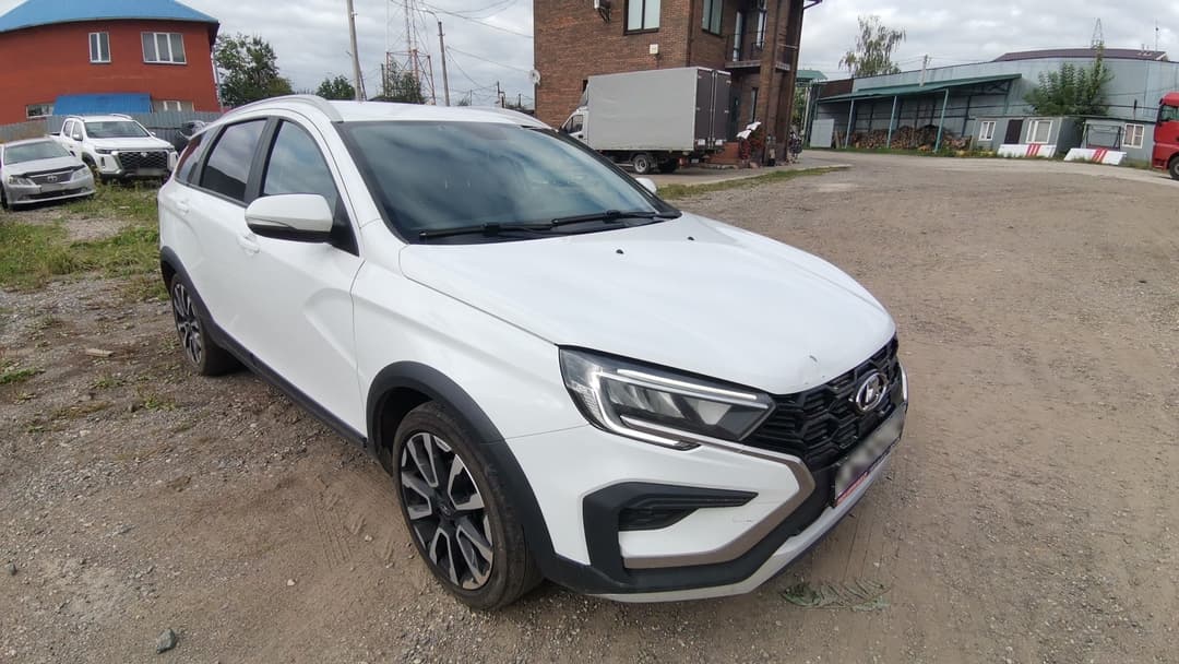 Lada Vesta SW Cross - 2