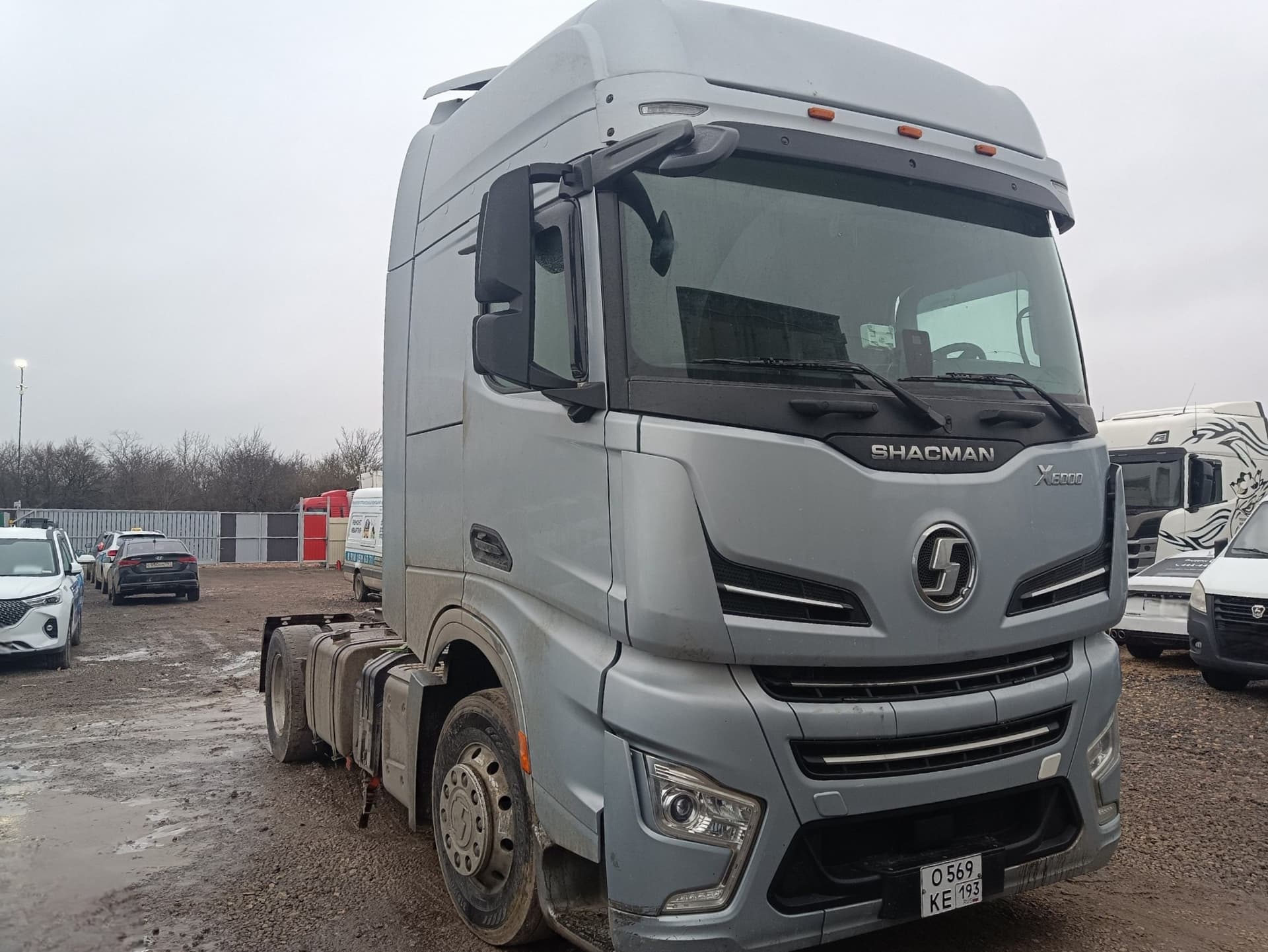Shacman (Shaanxi) SX* 4x2 Седельный тягач - 2