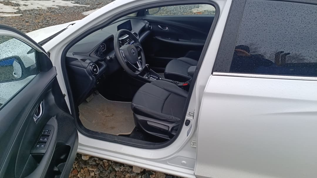Changan Alsvin - 6