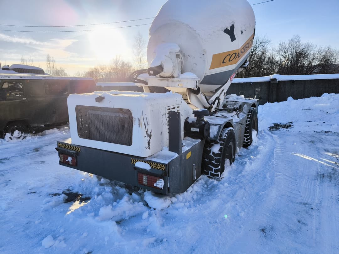 Ynix QGMC* Автобетоносмеситель с самозагрузкой - 2