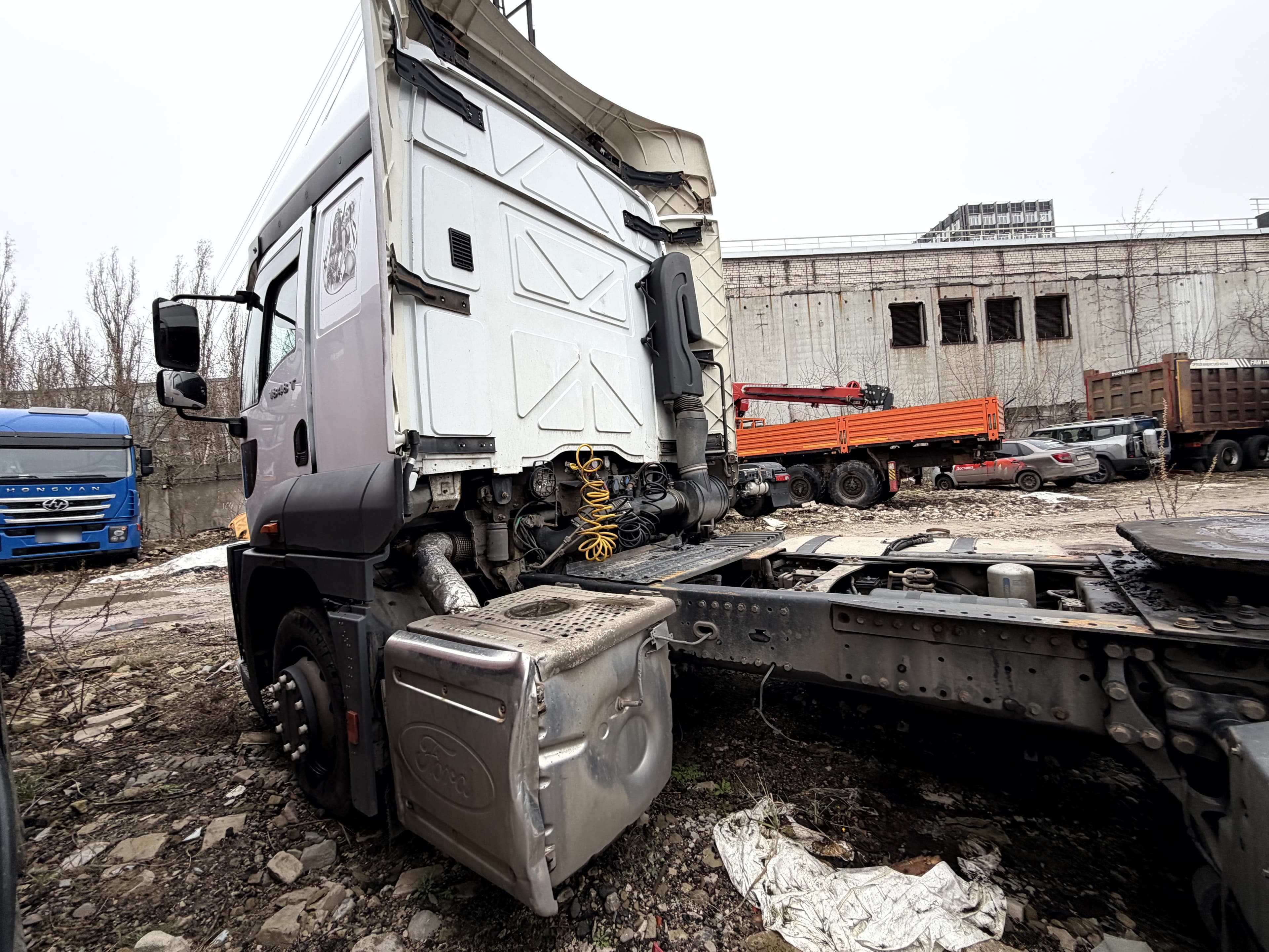 Ford Cargo 4x2 Седельный тягач - 4
