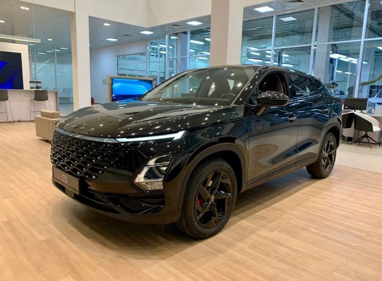Omoda C5 - 1