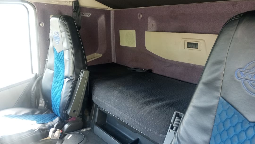 Volvo FM 6x4 Седельный тягач - 9