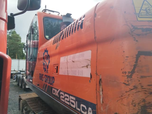 Doosan DX 225 Экскаватор - 4