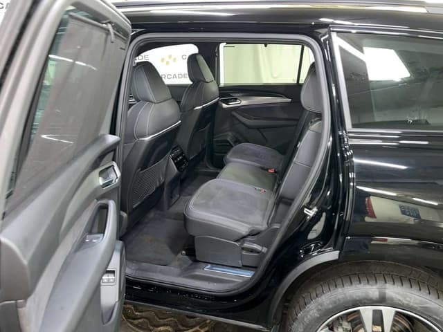 Audi Q6 - 9