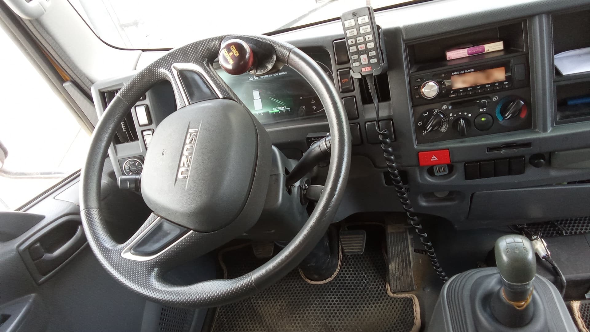 ISUZU ELF 12 (NQR) 4x2 Эвакуатор - 5