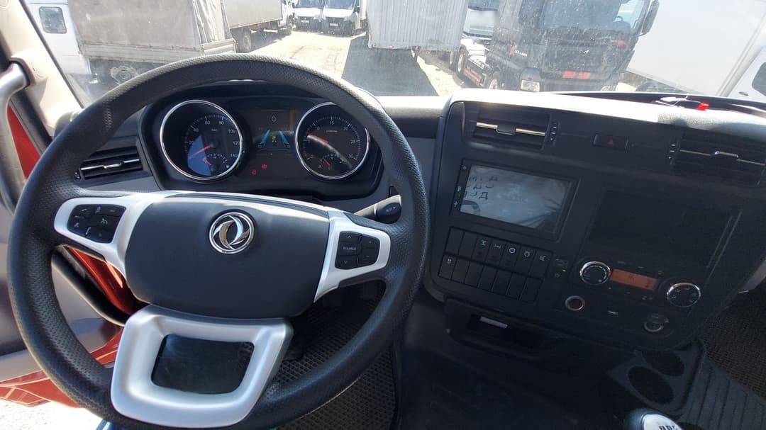 Dongfeng KC 8x4 Самосвал - 5