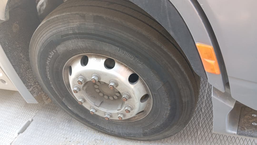 Shacman (Shaanxi) SX* 4x2 Седельный тягач - 10