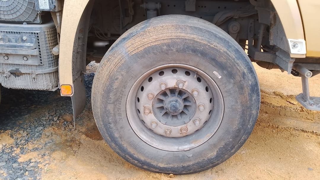 Shacman (Shaanxi) SX* 8x4 Самосвал - 8