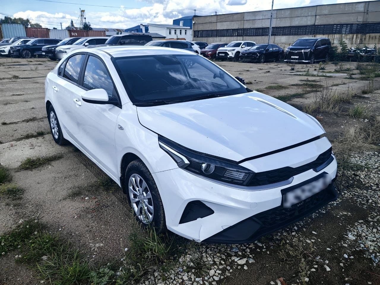 KIA Cerato - 2