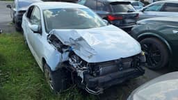 Volkswagen Jetta - 2
