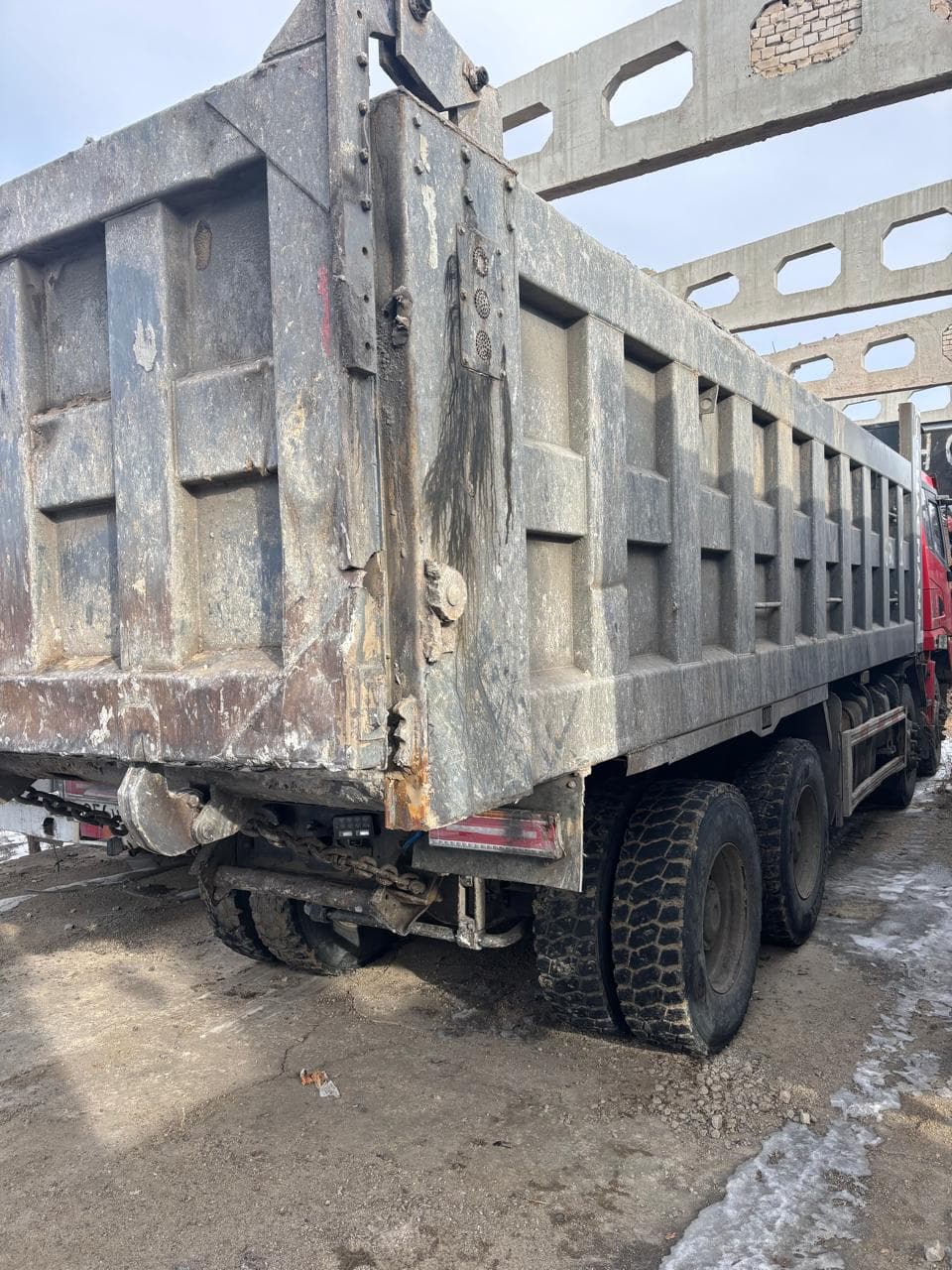 Shacman (Shaanxi) SX* 8x4 Самосвал - 3